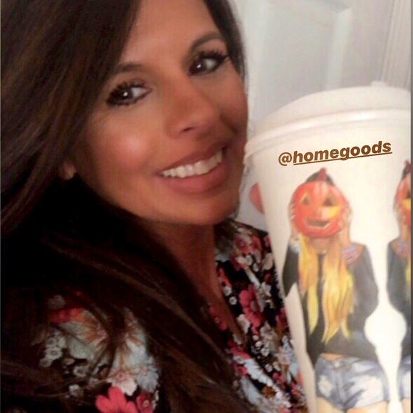 Meet your Posher, Shana - Picture 3 of 4